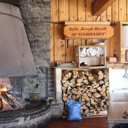 Le Cocon Pelerins Les Angles (Pyrenees-Orientales)